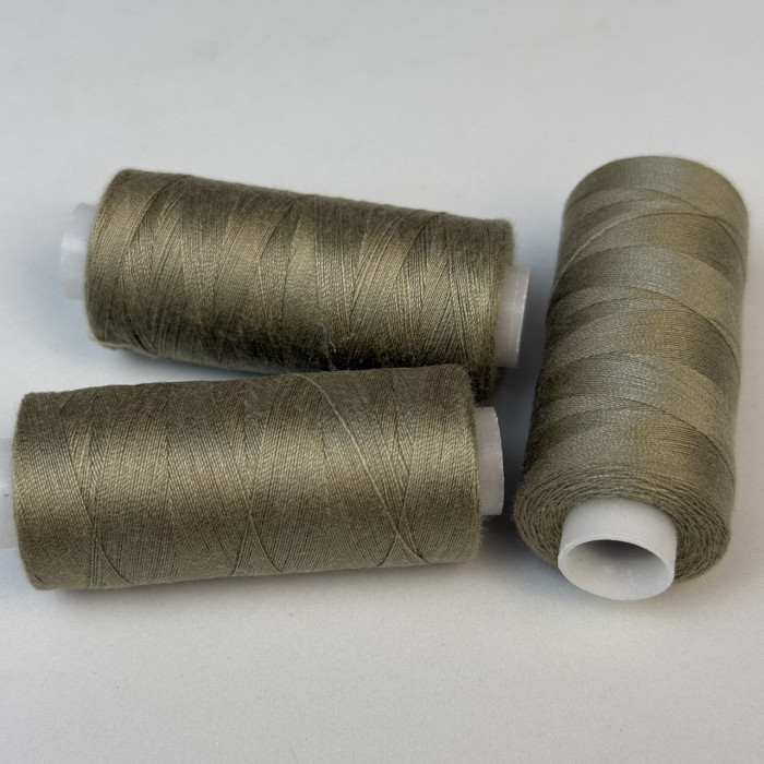 Нитки для шиття Peri 100% поліестер, 40/2, 400Y (№102)