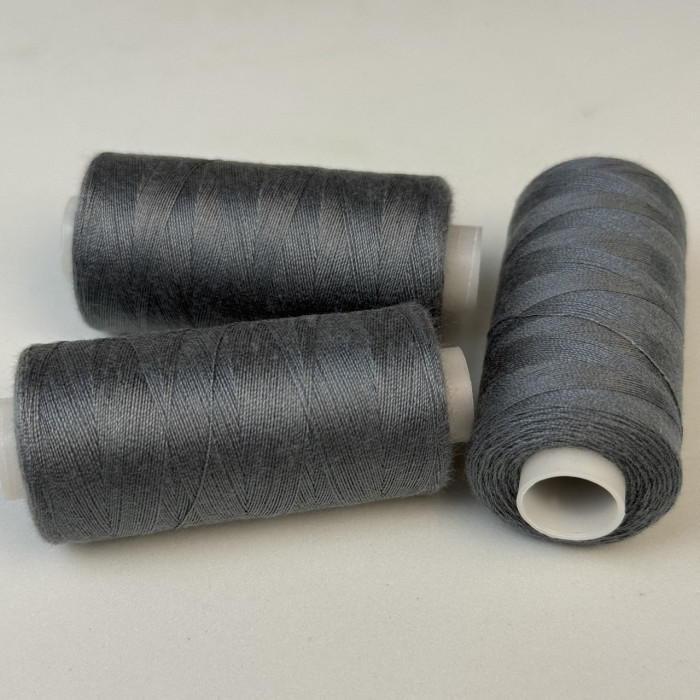 Нитки для шиття Peri 100% поліестер, 40/2, 400Y (№202)