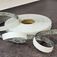 Павутинка клейова на папері 15 мм, моток 100 м, чорна