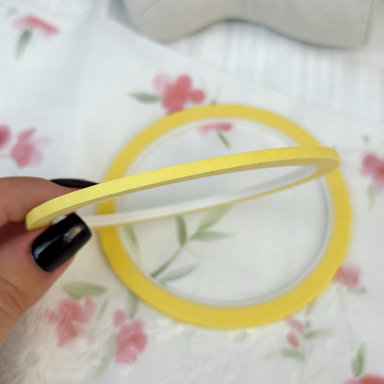 Самоклеюча стрічка для розмітки манекенів (жовта)