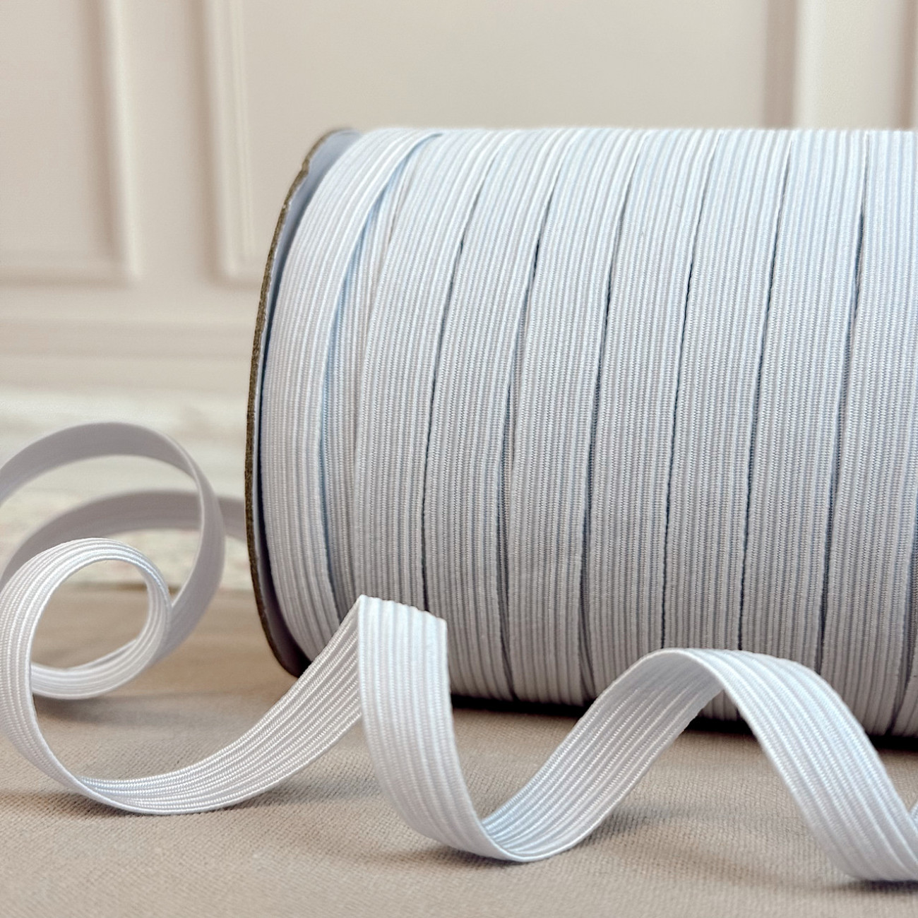 Резинка для білизни 1 см біла - еластична стрічка для шиття одягу