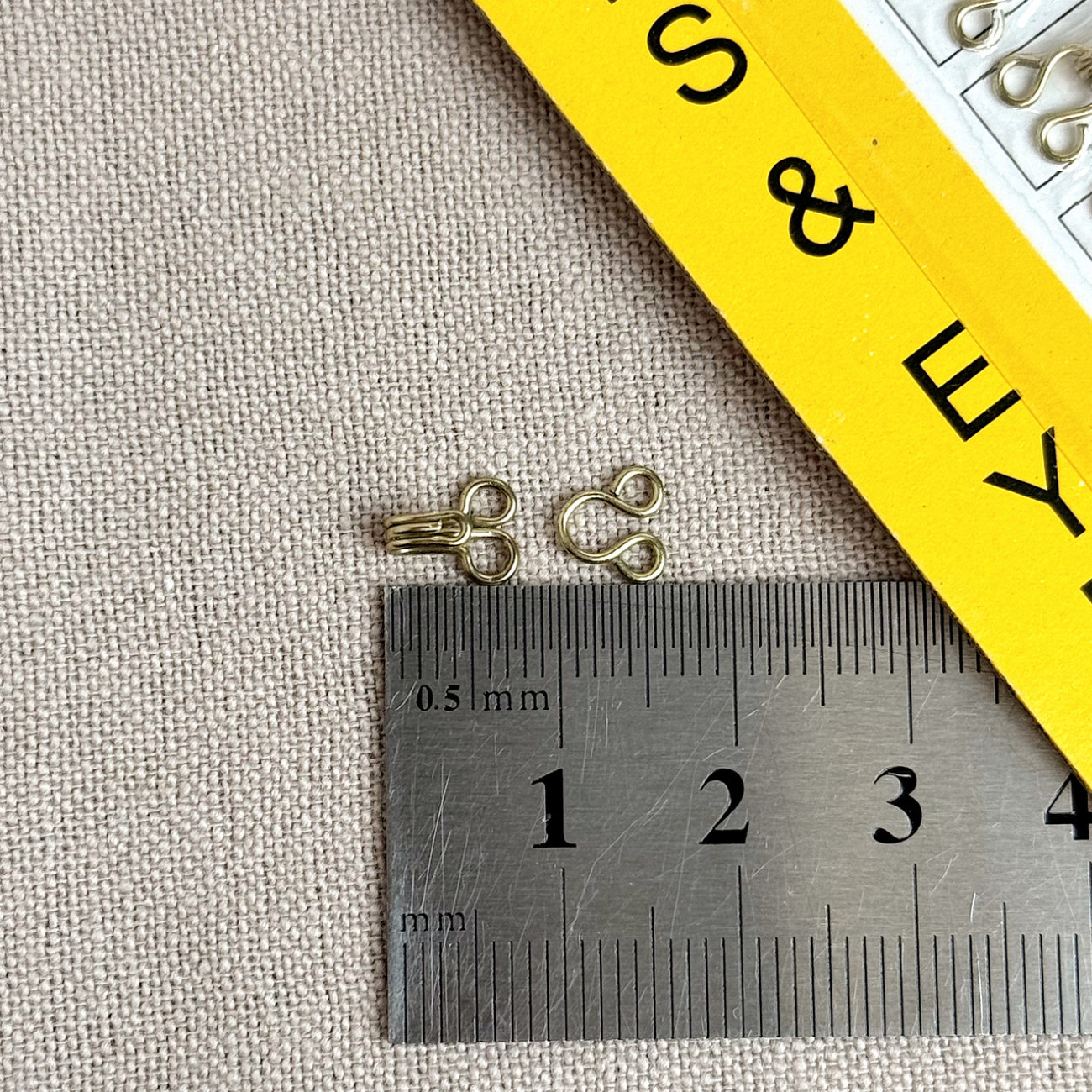 Гачок - петля №0 золото для одягу та білизни