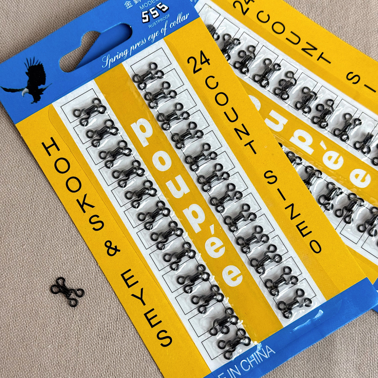 Гачок - петля №0 чорний для одягу та білизни