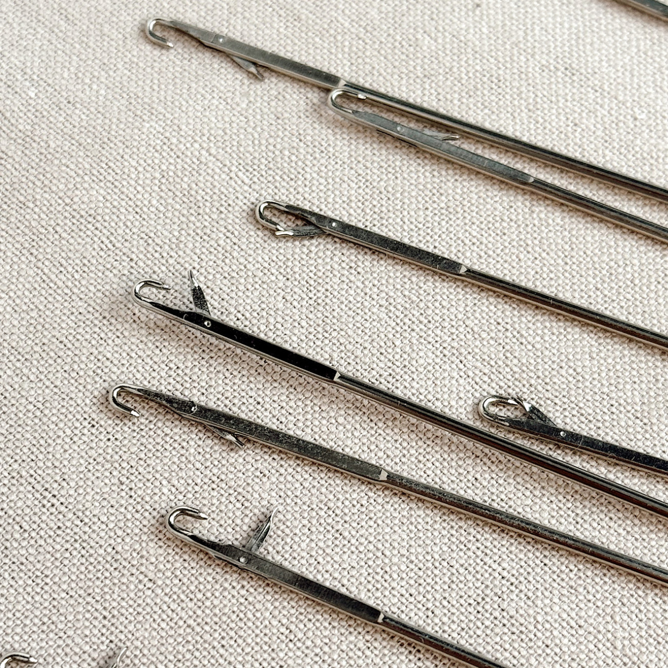 Спиця для вивертання бретелей — зручний інструмент для швейних робіт