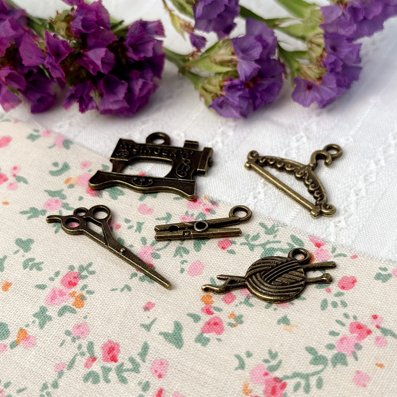 Набір №2 шармів-підвісок для рукоділля (пришивних), 5 шт