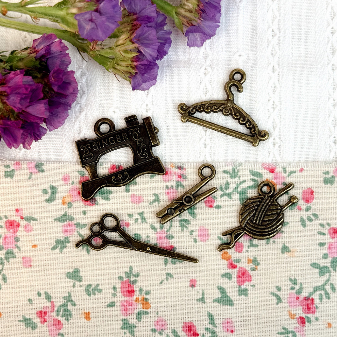 Набір №2 шармів-підвісок для рукоділля (пришивних), 5 шт