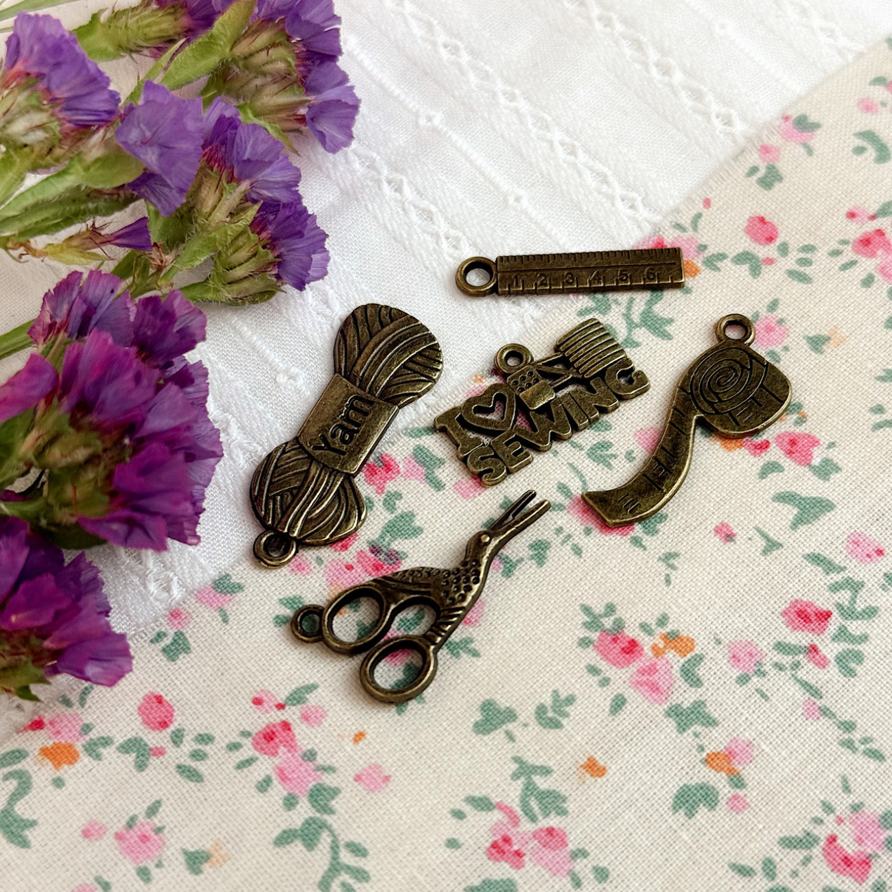 Набір №4 шармів-підвісок для рукоділля (пришивних), 5 шт