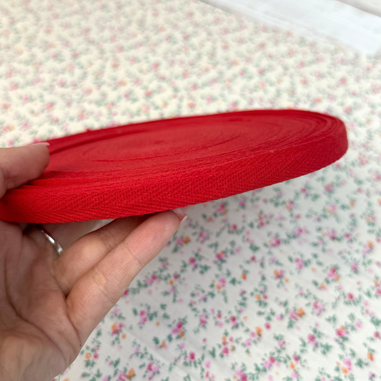Тасьма кіперна 1 см, червона