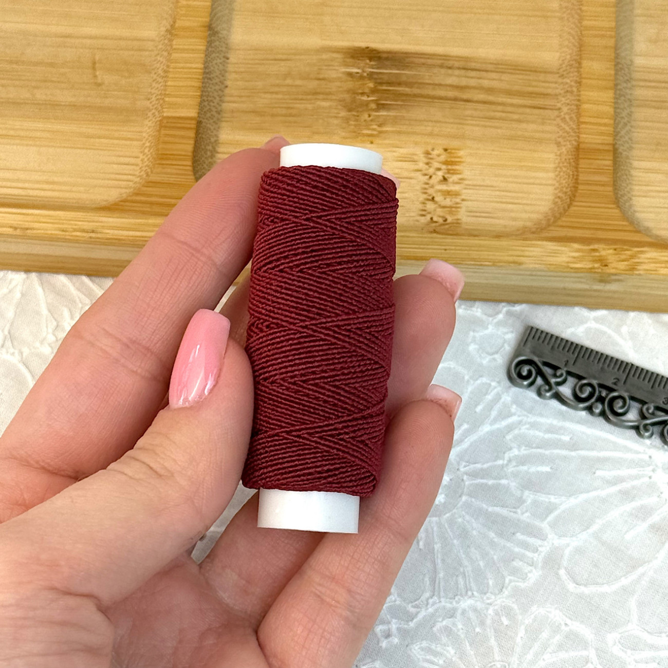 Нитка-резинка (спандекс), бордова