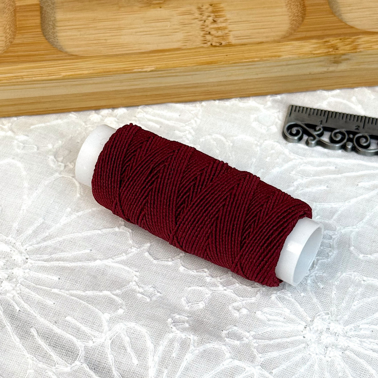 Нитка-резинка (спандекс), бордова