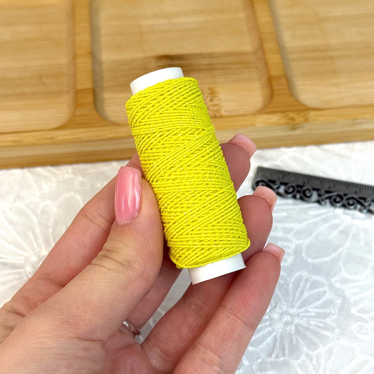 Нитка-резинка (спандекс), лимонна