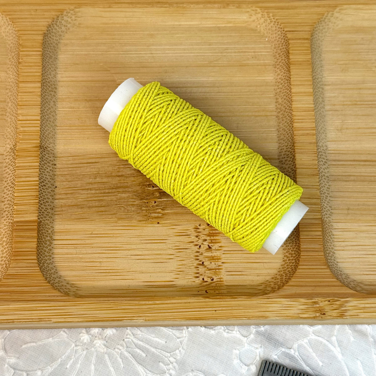 Нитка-резинка (спандекс), лимонна