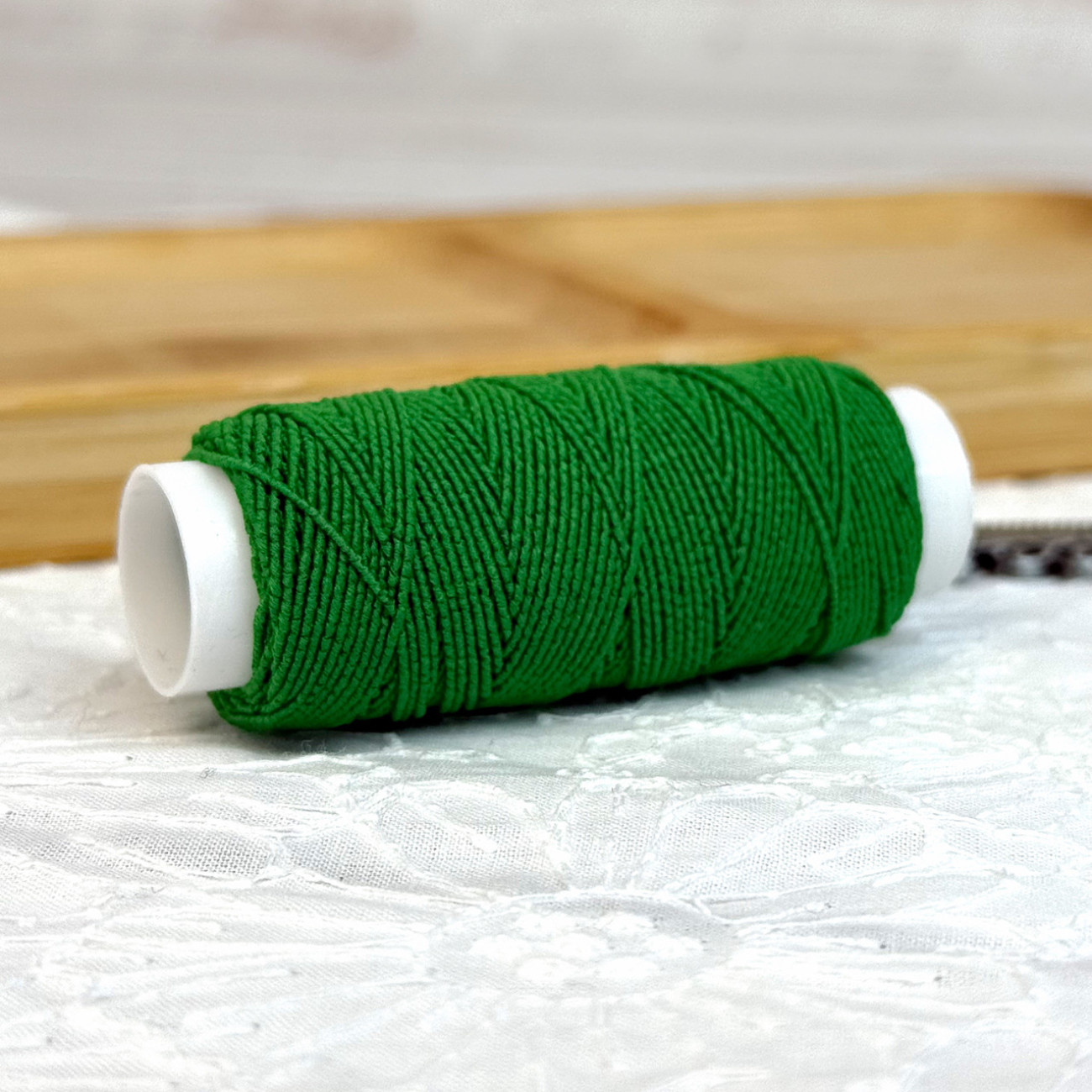 Нитка-резинка (спандекс), зелена