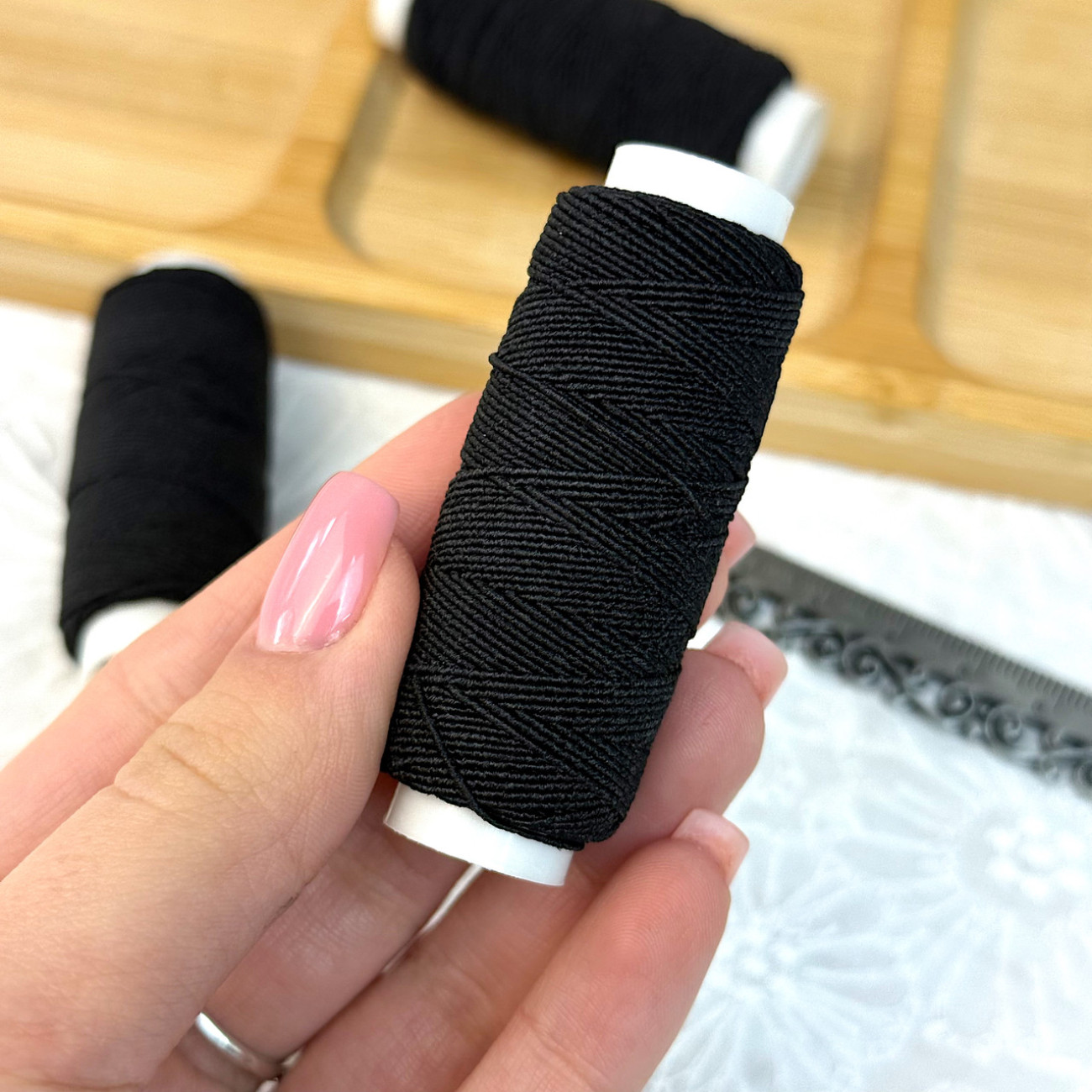 Нитка-резинка (спандекс), чорна