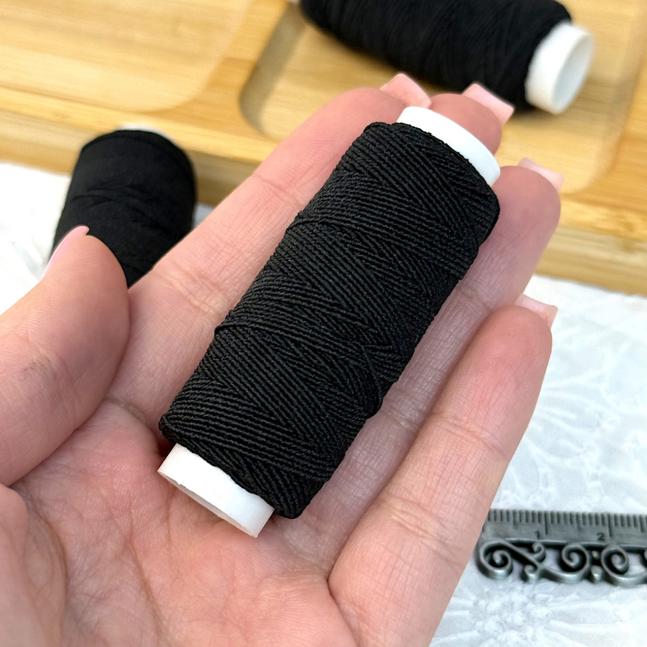 Нитка-резинка (спандекс), чорна