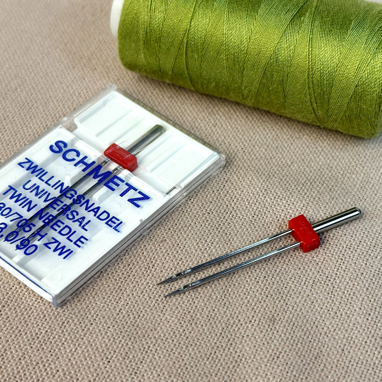 Голки Schmetz Universal подвійна, №3,0/90