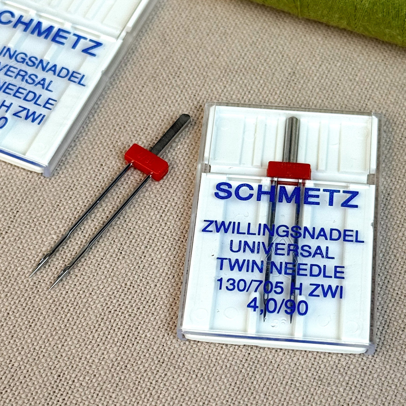 Голки Schmetz Universal подвійна, №4,0/90