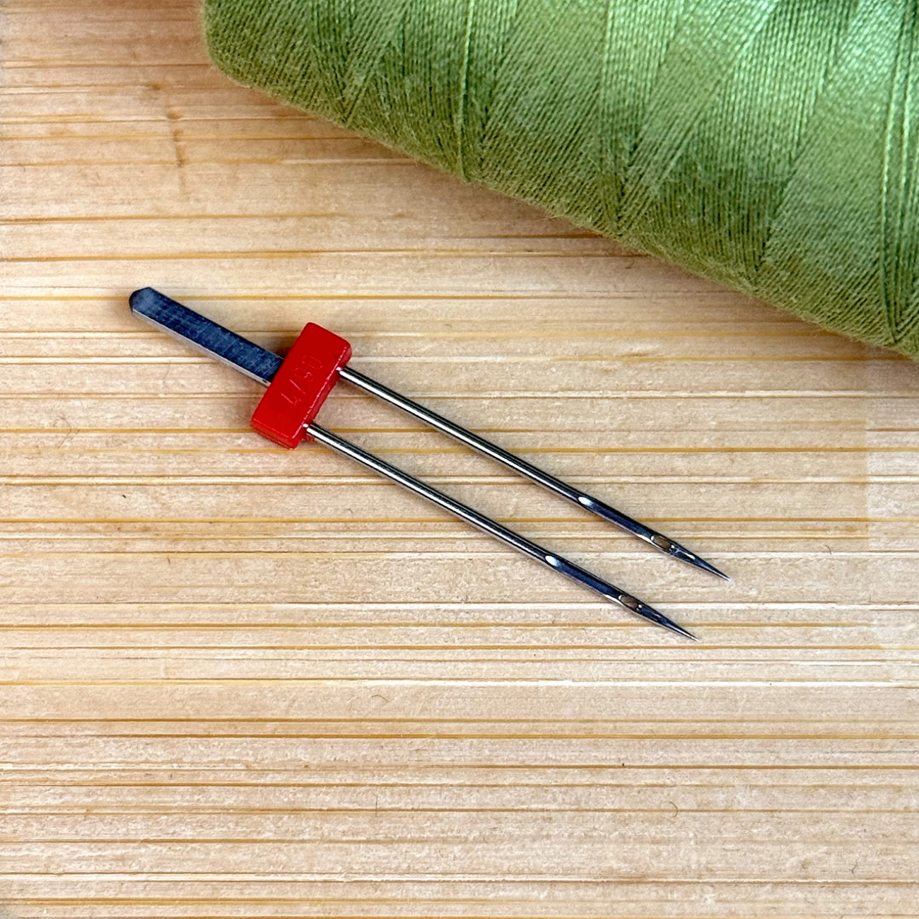 Голки Schmetz Universal подвійна, №4,0/90