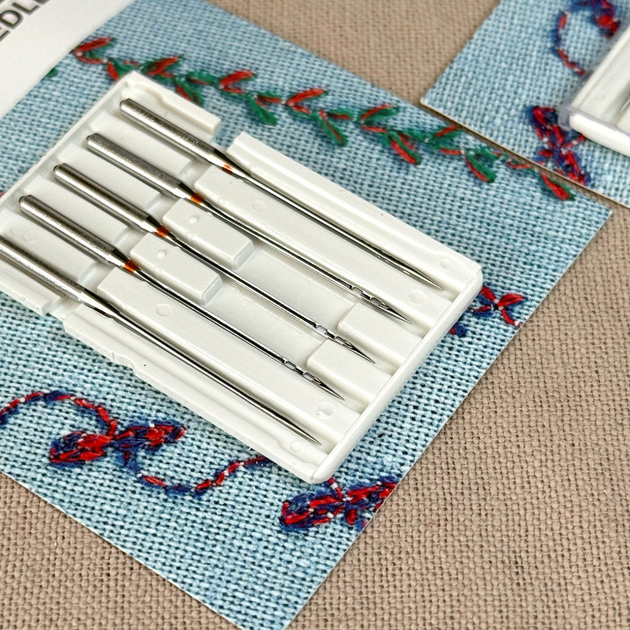 Голки Schmetz Double Eye №80 з двома вушками для декоративних швів