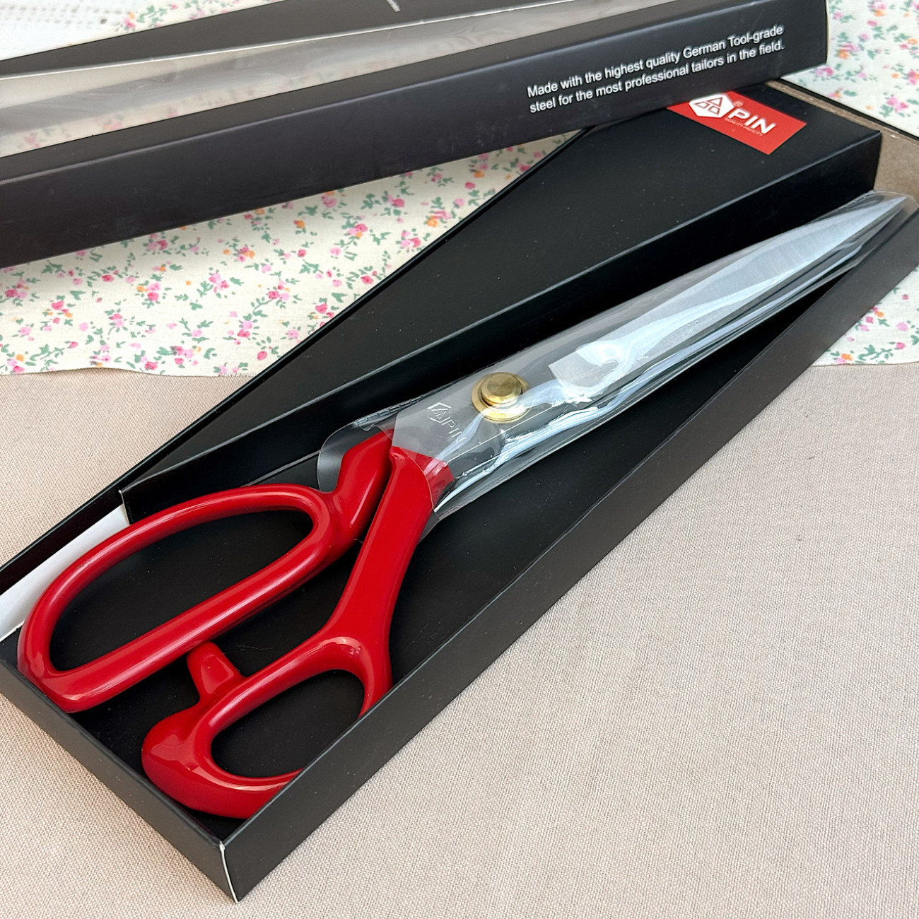 Ножиці кравецькі PIN-1114 (11 дюймів) з червоними ручками