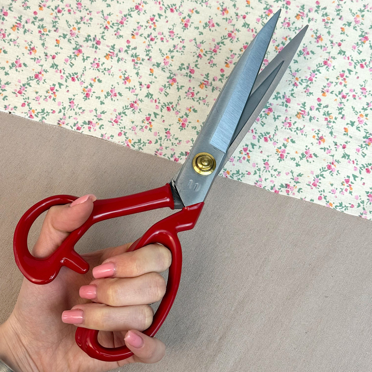 Ножиці кравецькі PIN-1114 (11 дюймів) з червоними ручками