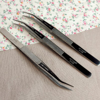 Антистатичний пінцет вигнутий Aktion TWE-7A, сріблястий