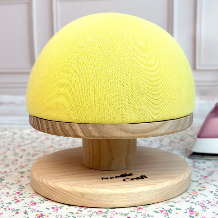 Кравецька колодка для ВТО Needle Craft Груди на підставці 14 см Жовта