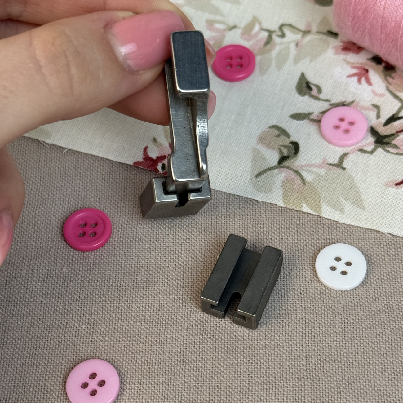 Лапка Р950 для створення складок та рюш для промислових швейних машин