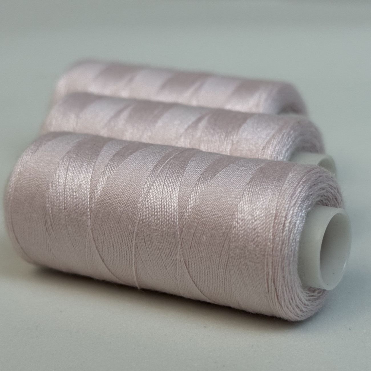 Нитки для шиття Peri 100% поліестер, 40/2, 400Y (№122)