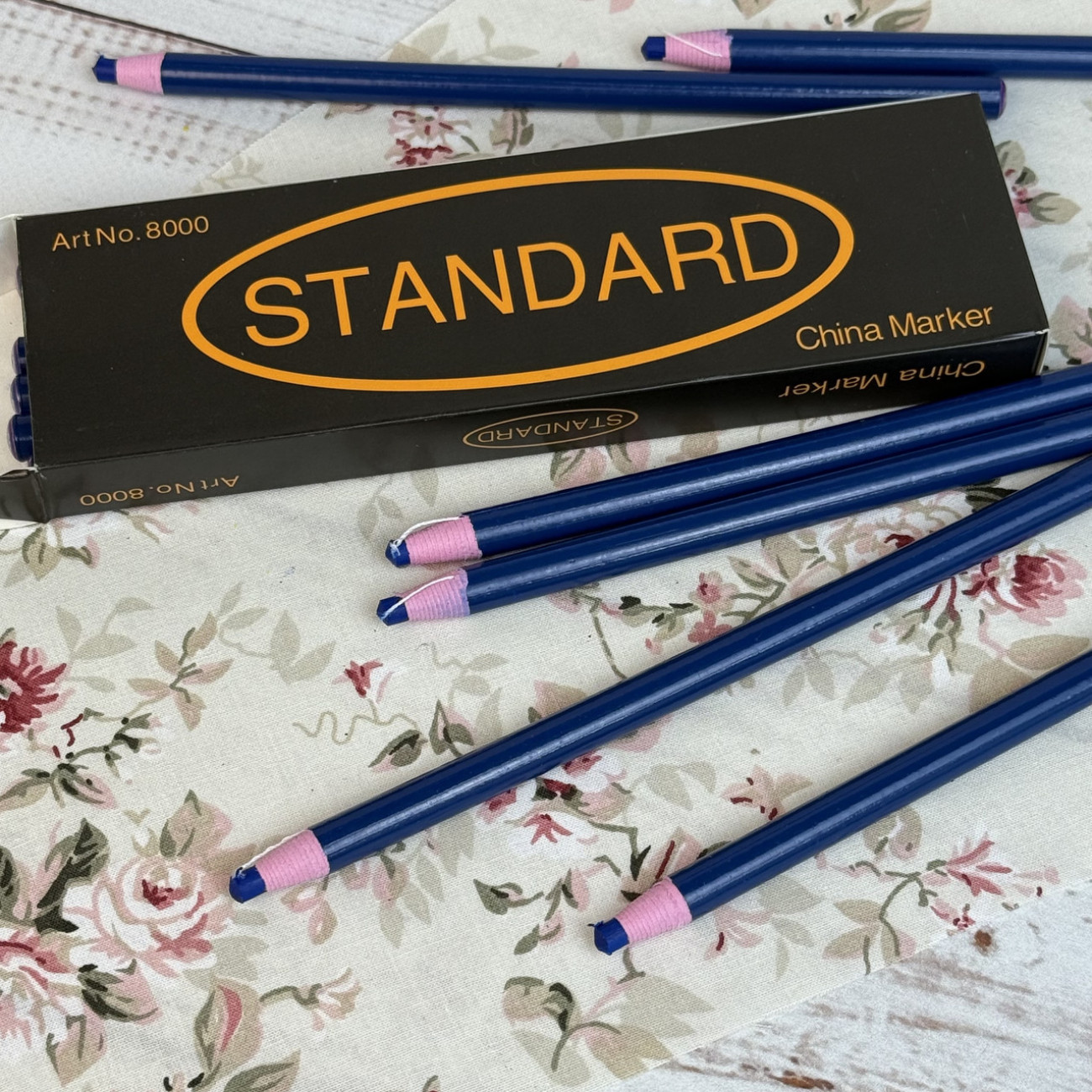 Олівець Standart для розмітки на тканині синій, самозаточувальний (водозмивний)