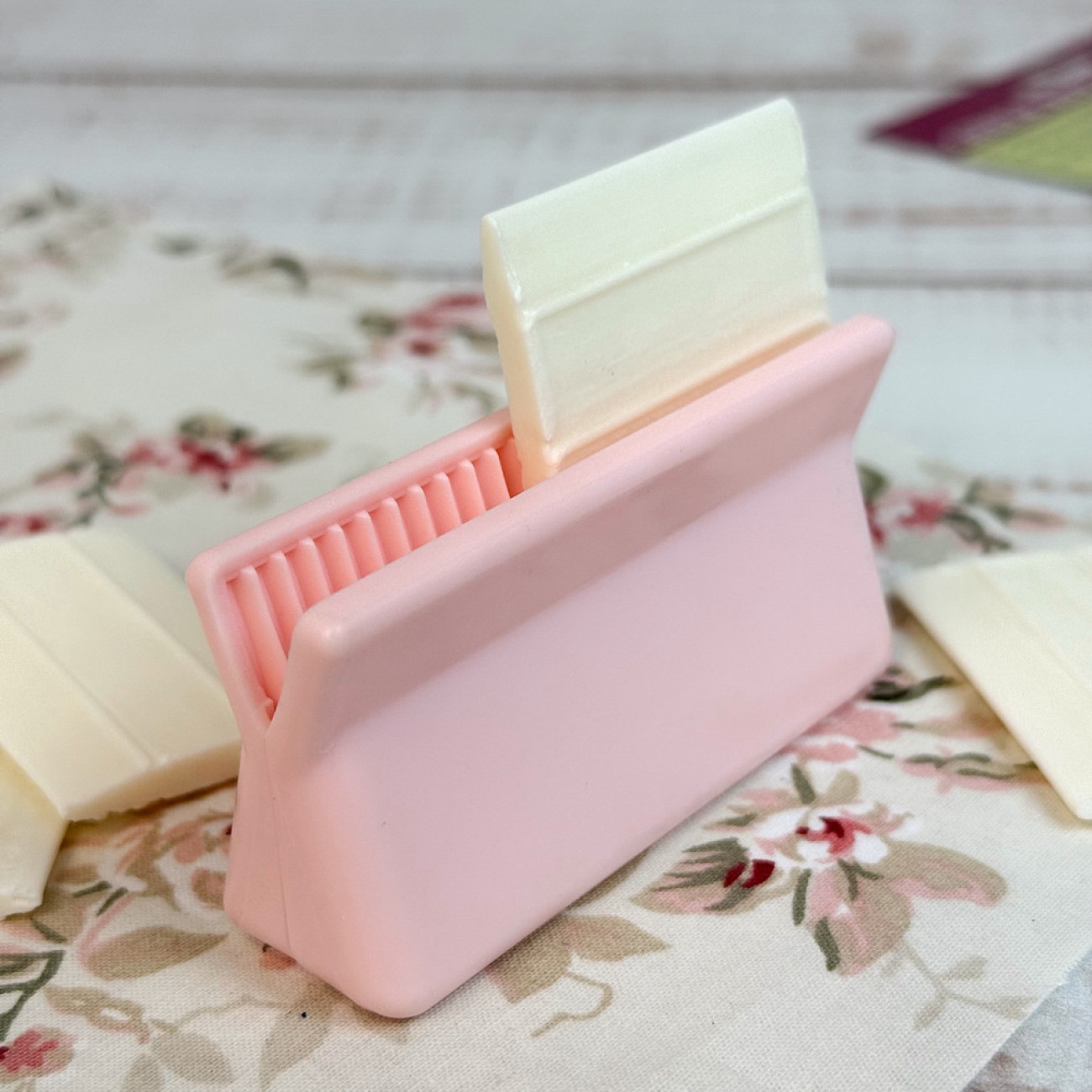 Точилка для крейди та мила рожева