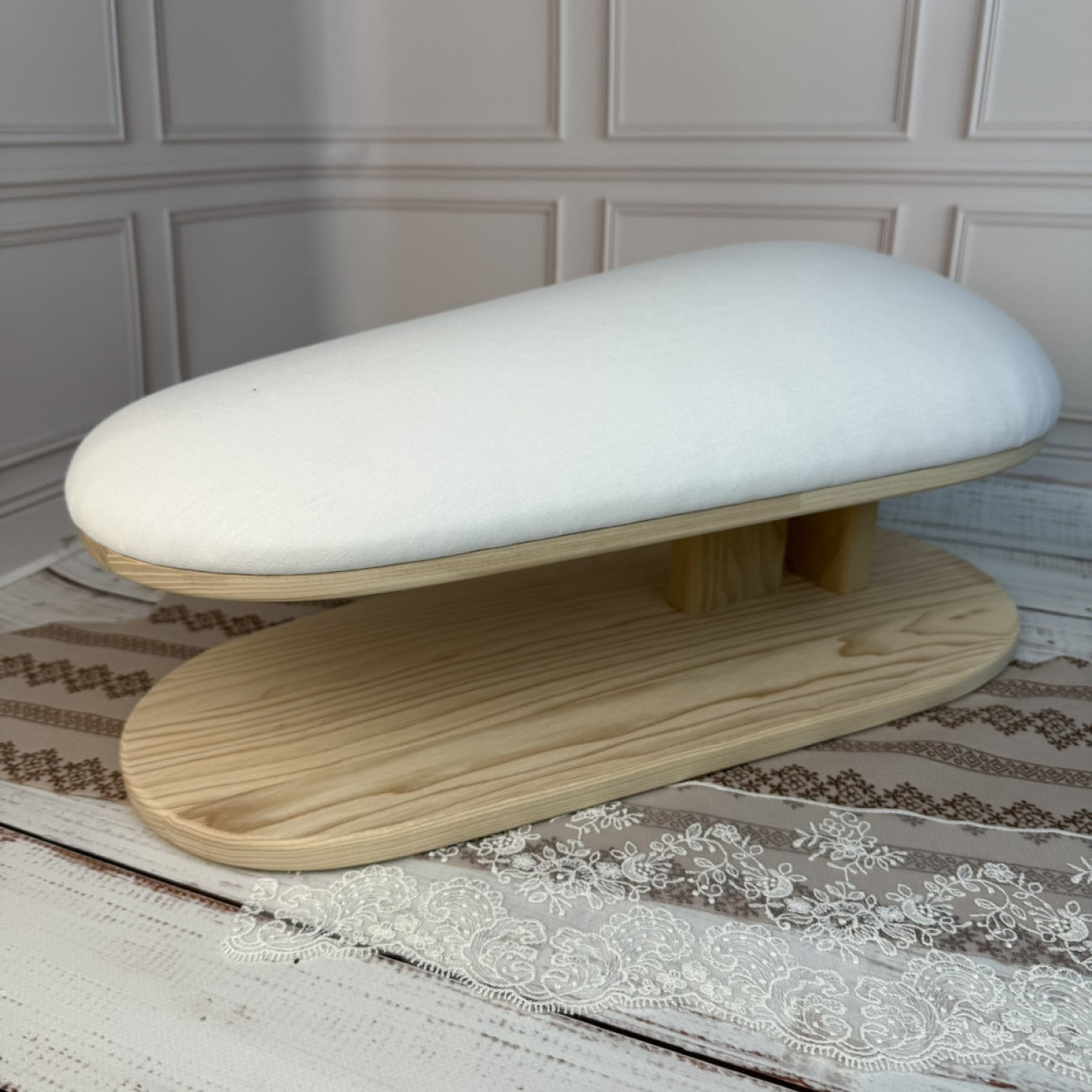 Кравецька колодка для ВТО Needle Craft Кабанчик випуклий Молочний