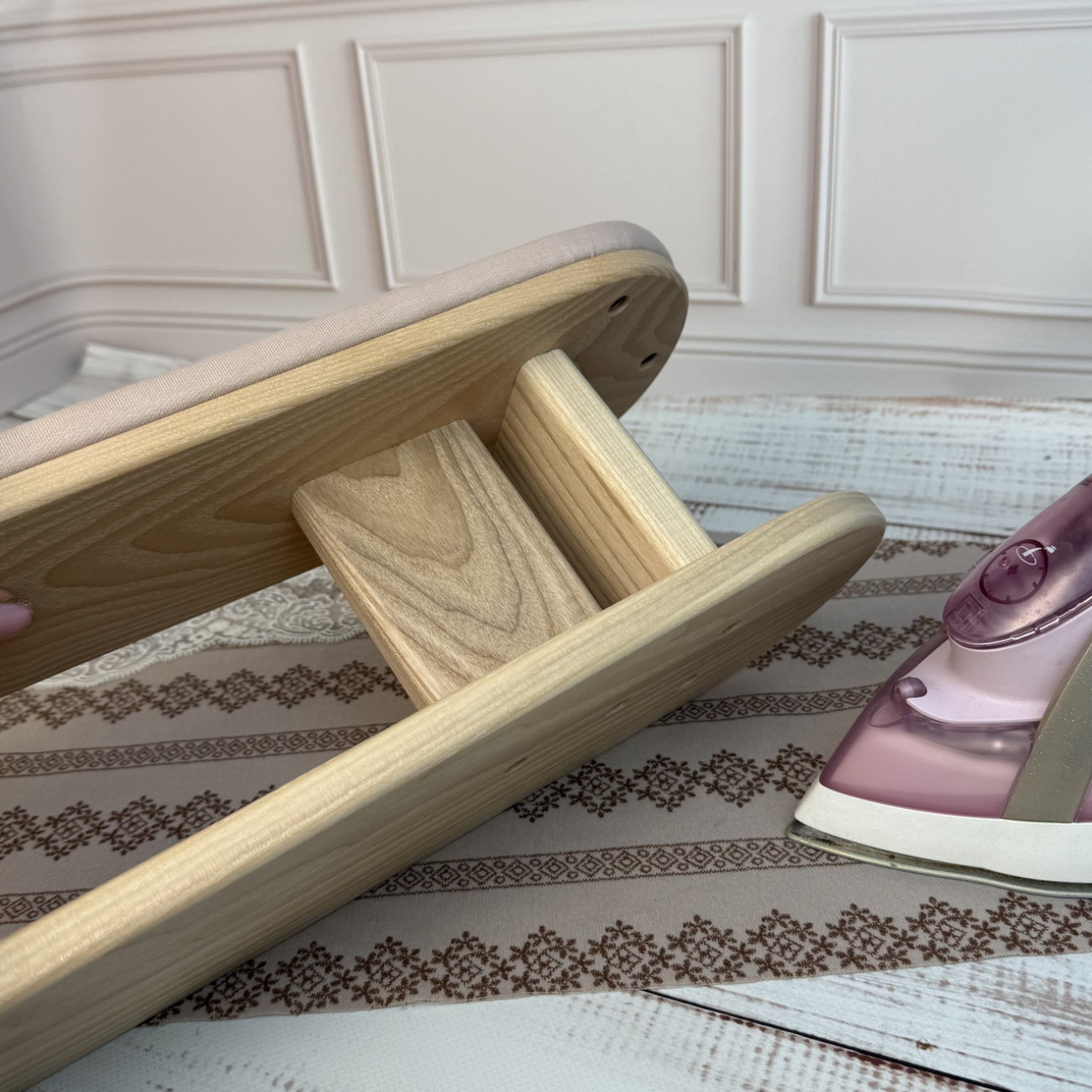 Кравецька колодка для ВТО Needle Craft Рукав стандартний Бежевий