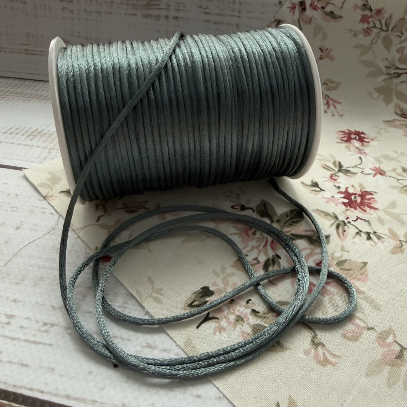 Шнур корсетний 3 мм, темно-сірий