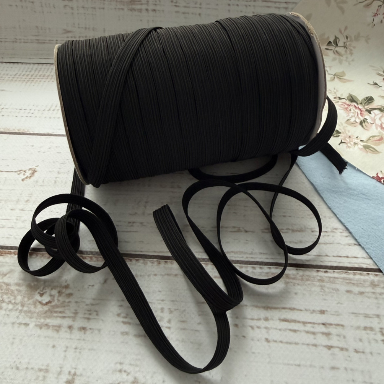 Резинка для білизни 1 см чорна - еластична стрічка для шиття одягу