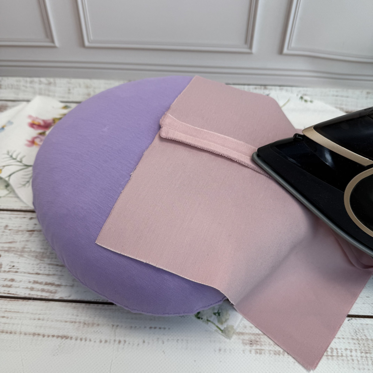 Кравецька подушечка для ВТО Needle Craft Кругла Лілова