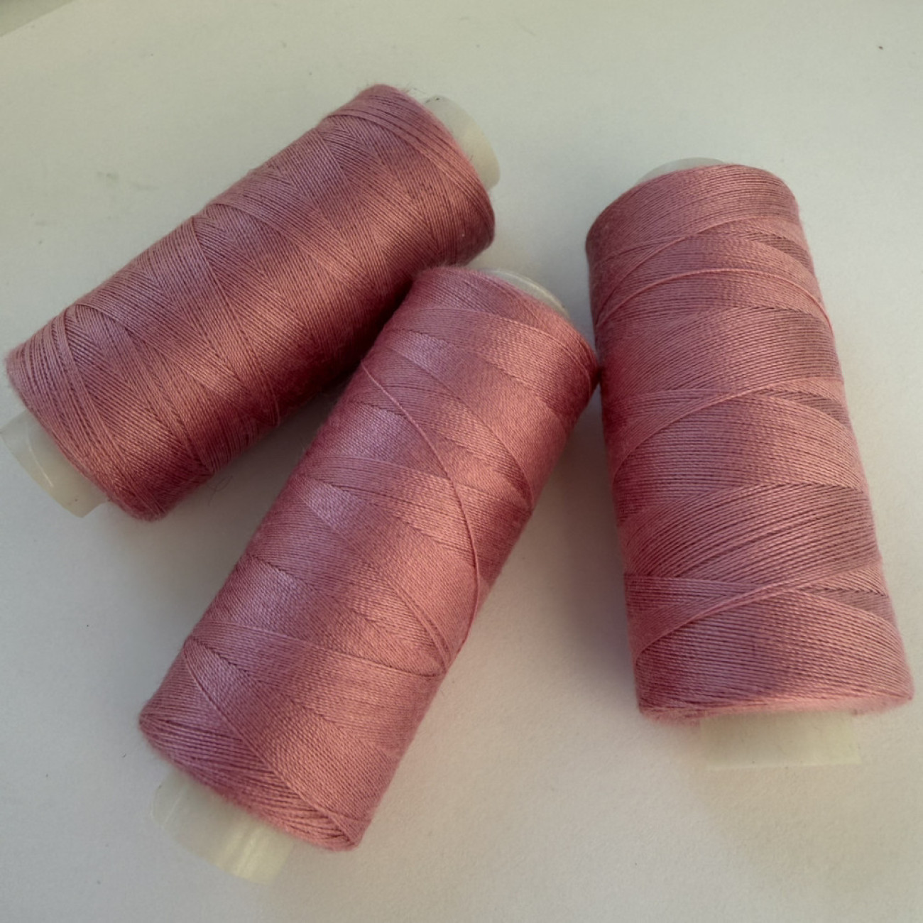 Нитки для шиття Peri 100% поліестер, 40/2, 400Y (№150)