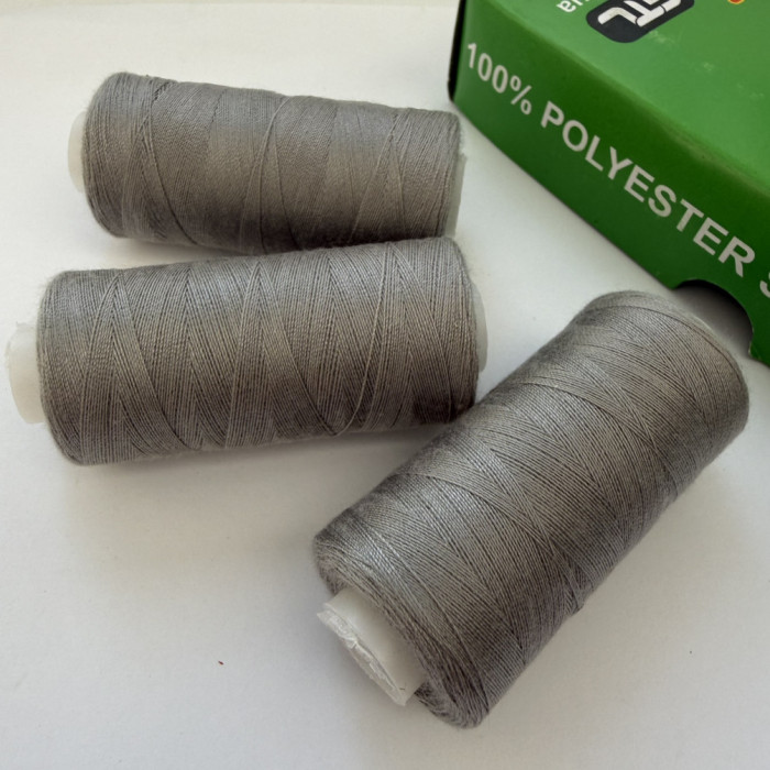 Нитки для шиття Peri 100% поліестер, 40/2, 400Y (№205)