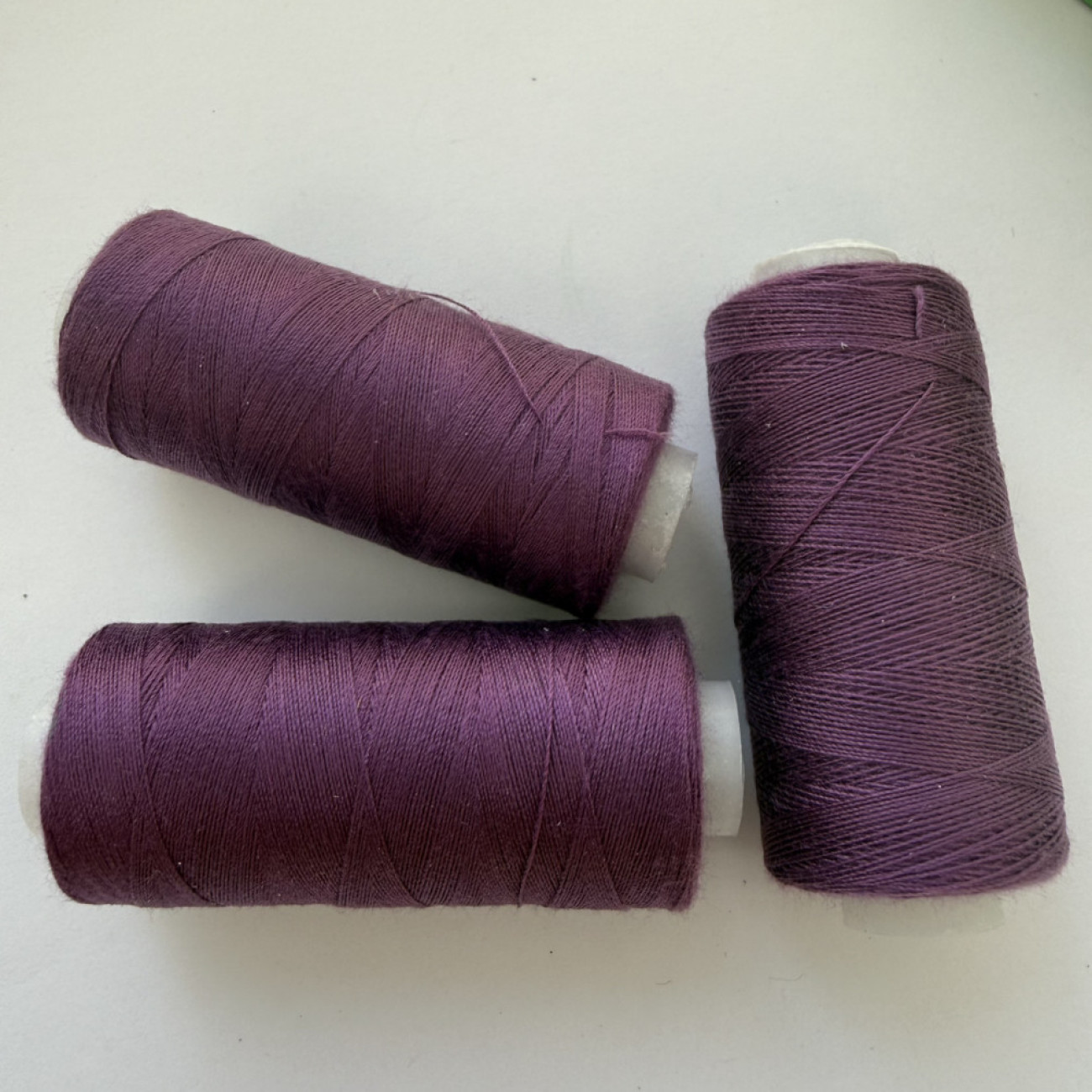 Нитки для шиття Peri 100% поліестер, 40/2, 400Y (№215)