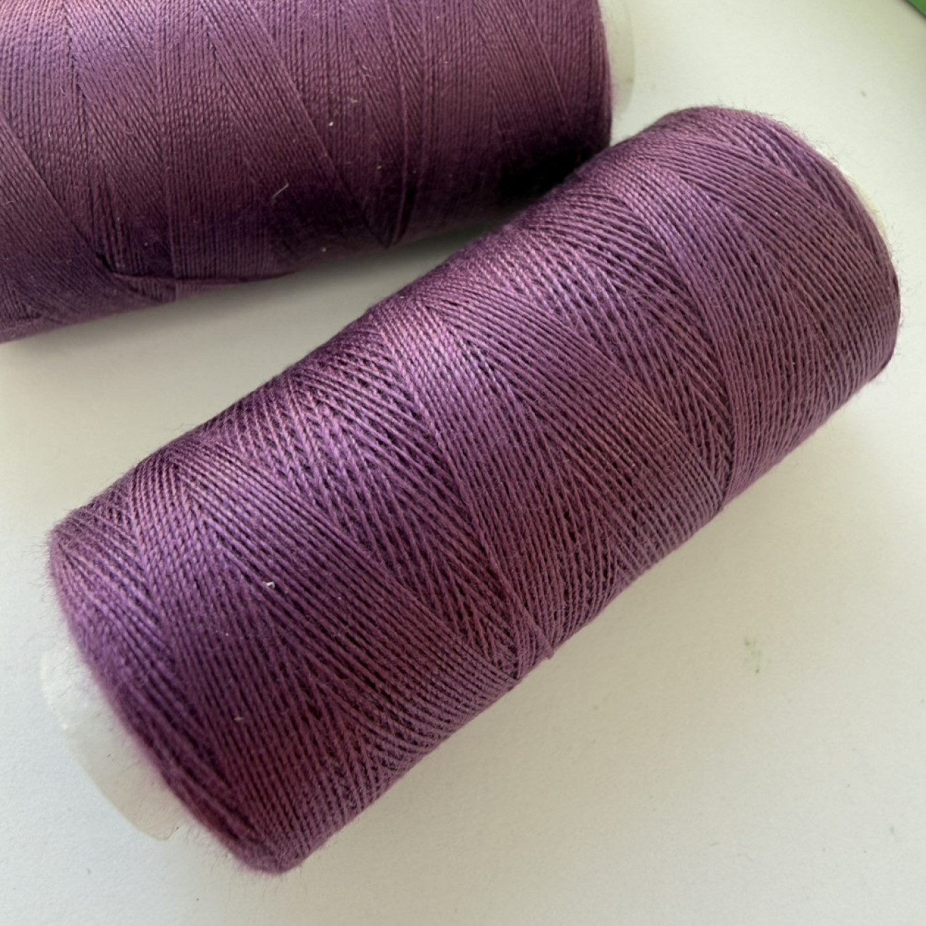 Нитки для шиття Peri 100% поліестер, 40/2, 400Y (№215)