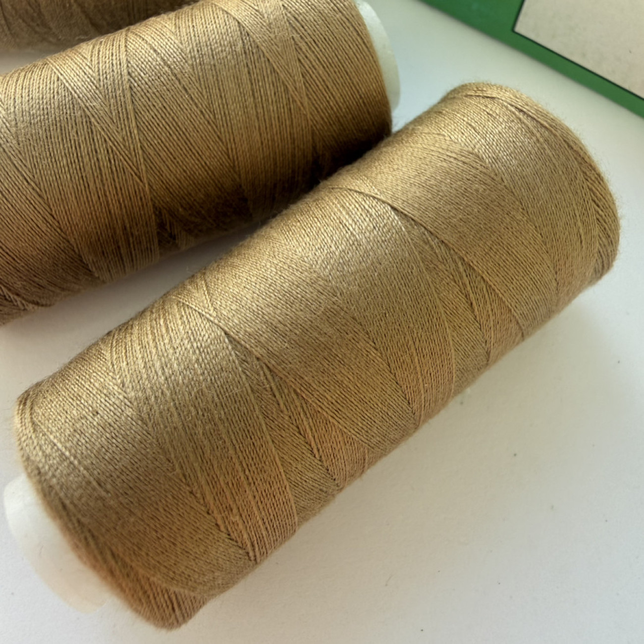 Нитки для шиття Peri 100% поліестер, 40/2, 400Y (№171)