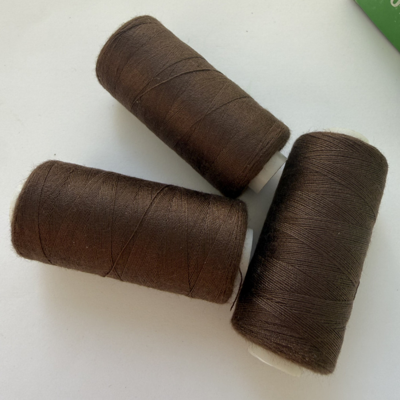 Нитки для шиття Peri 100% поліестер, 40/2, 400Y (№178)