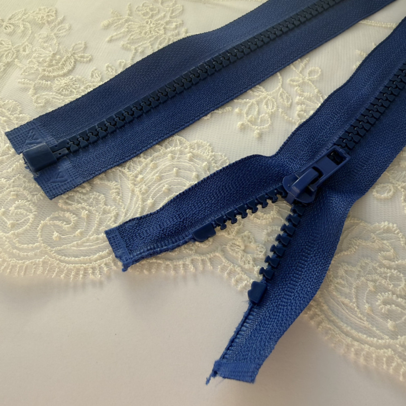 Тракторна блискавка роз'ємна , 55 см, сапфірово-синя