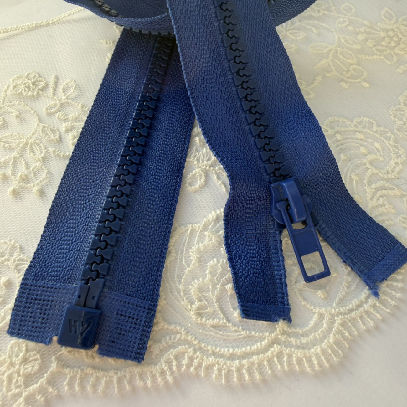 Тракторна блискавка роз'ємна , 55 см, сапфірово-синя