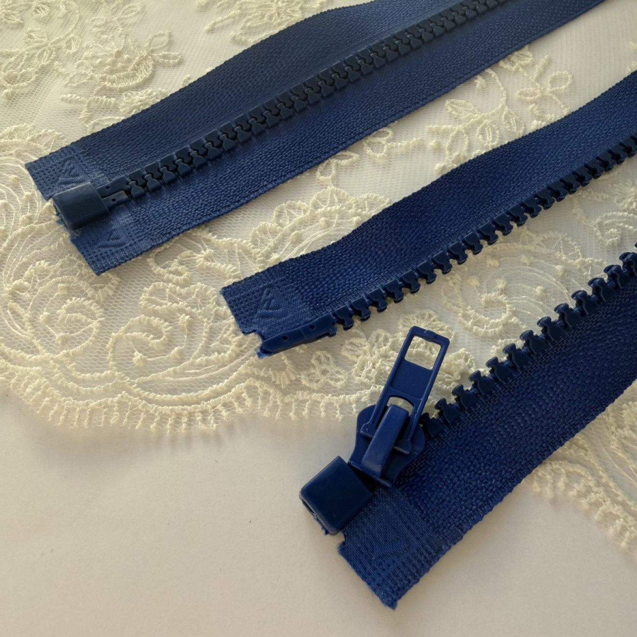 Тракторна блискавка роз'ємна , 55 см, сапфірово-синя