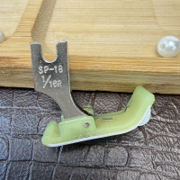 Лапка ПШМ SP-18 1/16R тефлонова для відстрочки з обмежувачем на 1,6 мм права