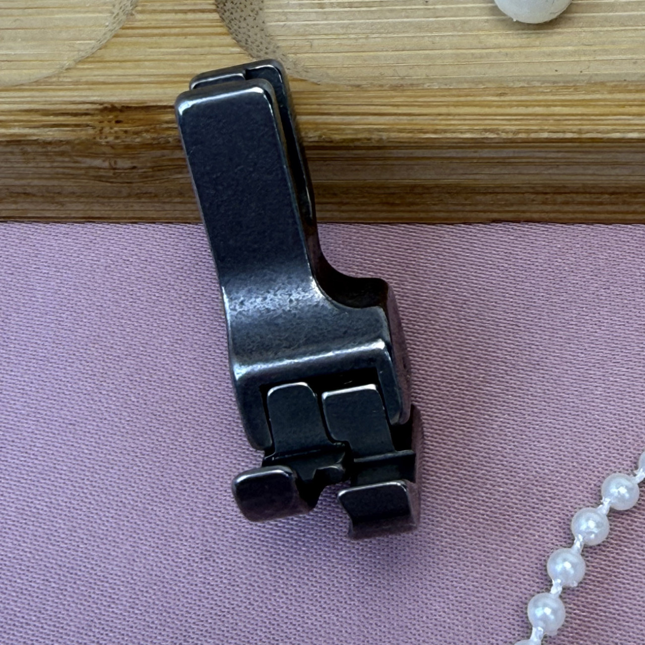 Лапка ПШМ CR 1/16 для відстрочки підпружинена на 1,6 мм права