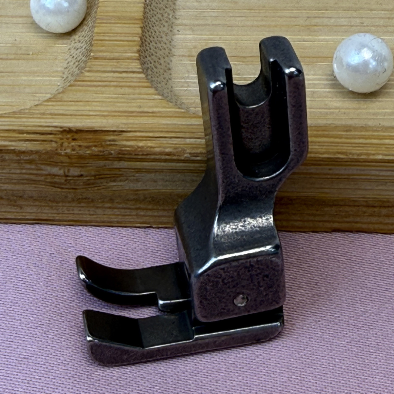 Лапка ПШМ CR 1/16 для відстрочки підпружинена на 1,6 мм права