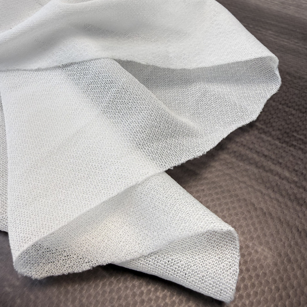 Дублерин клейовий Стрейчовий білий 150 см