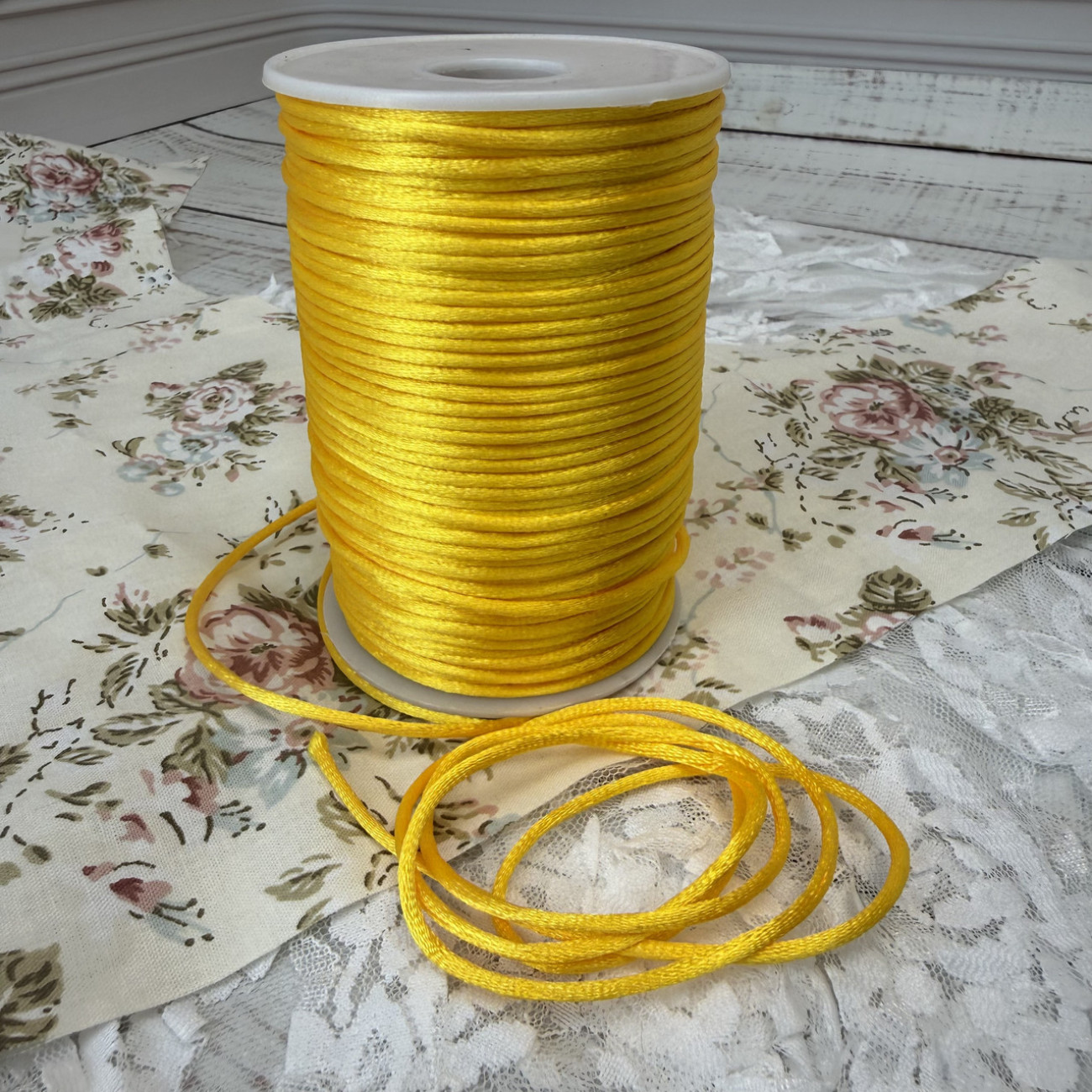 Шнур корсетний 3 мм, жовтий